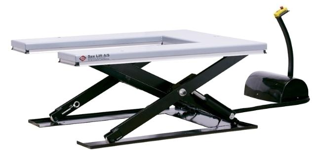 IU1000-230V U-shaped lift table for pallets