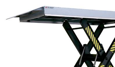 Table elevatrice avec volet de chargement